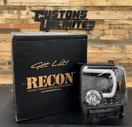 GMC Sierra 14-18 1500 (3rd Gen Body Style) & 14-19 Sierra HD Projector Headlights Smoked Black - Open Box